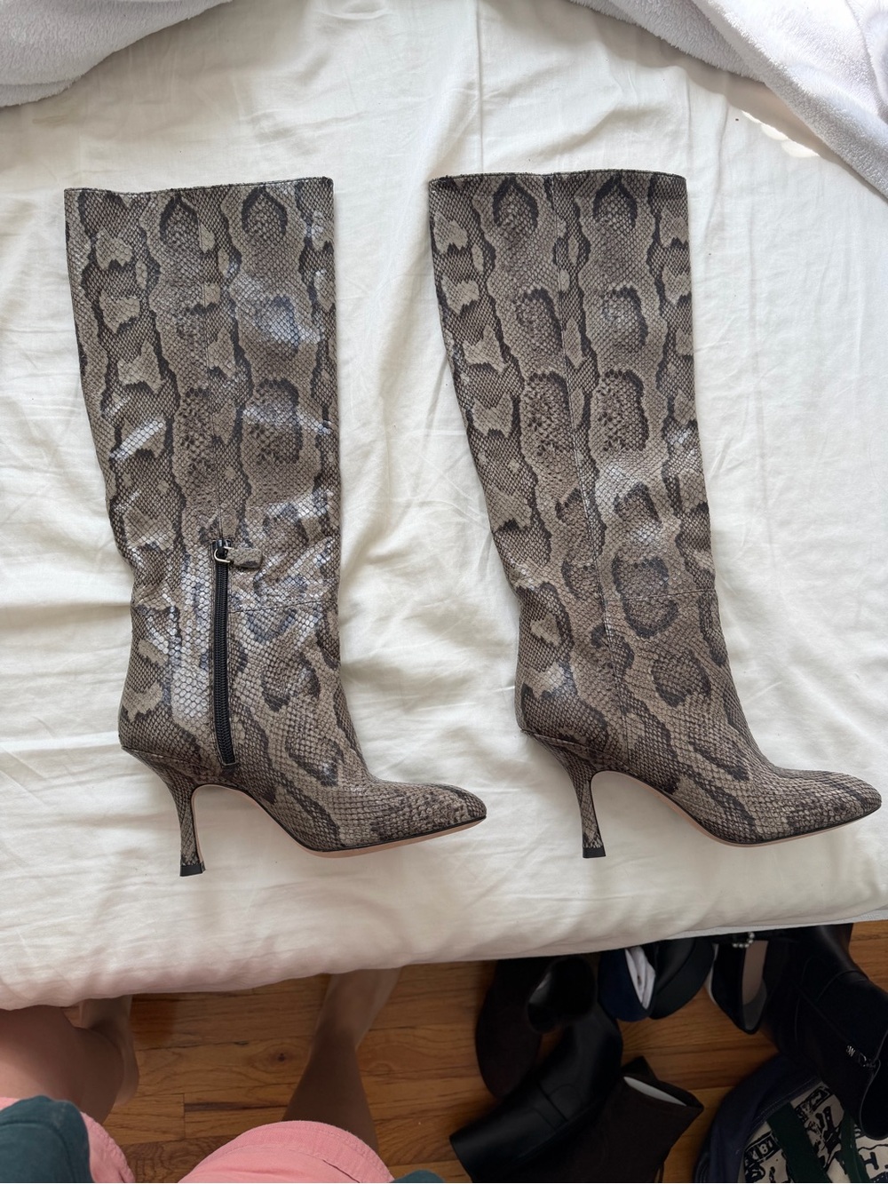 Stuart Weitzman Snake-Print Knee-High Heeled Boots - Taupe/Gray